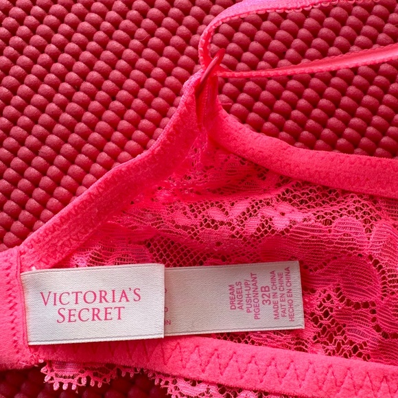 Victoria’s Secret Dream Angels Push-up Bra 32B - Picture 3 of 3